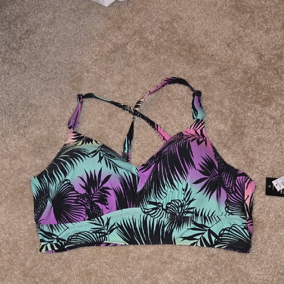 TORRID Wire-Free Bra Racerback Bikini Top Size 2/DD - Picture 2 of 7